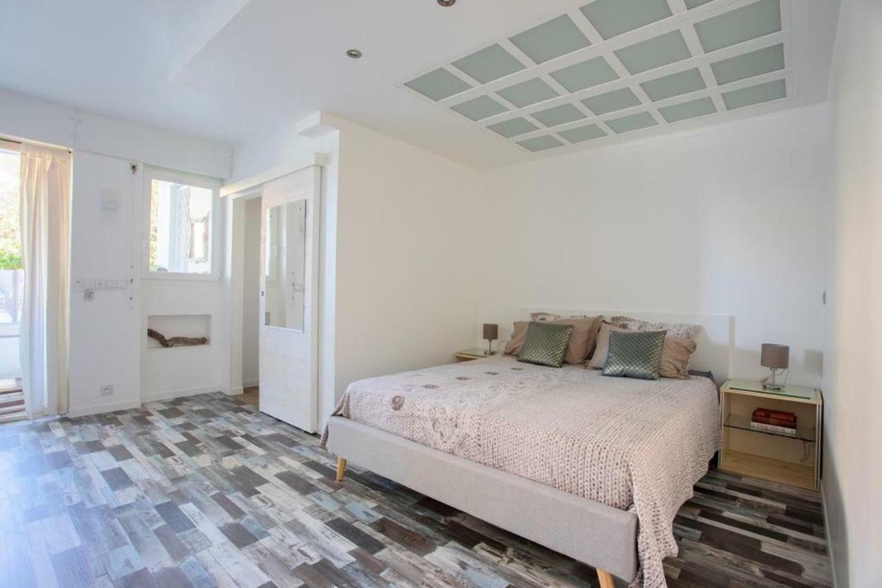 Grand Studio Neuf Face Port Et Plage, Parking Prive Golfe-Juan Exterior photo